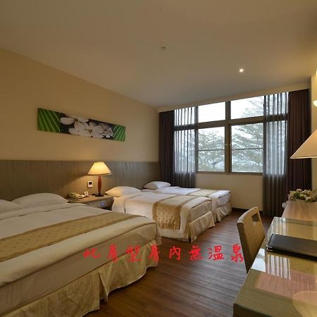 Toong Mao Spa Resort Guanziling Tainan Esterno foto